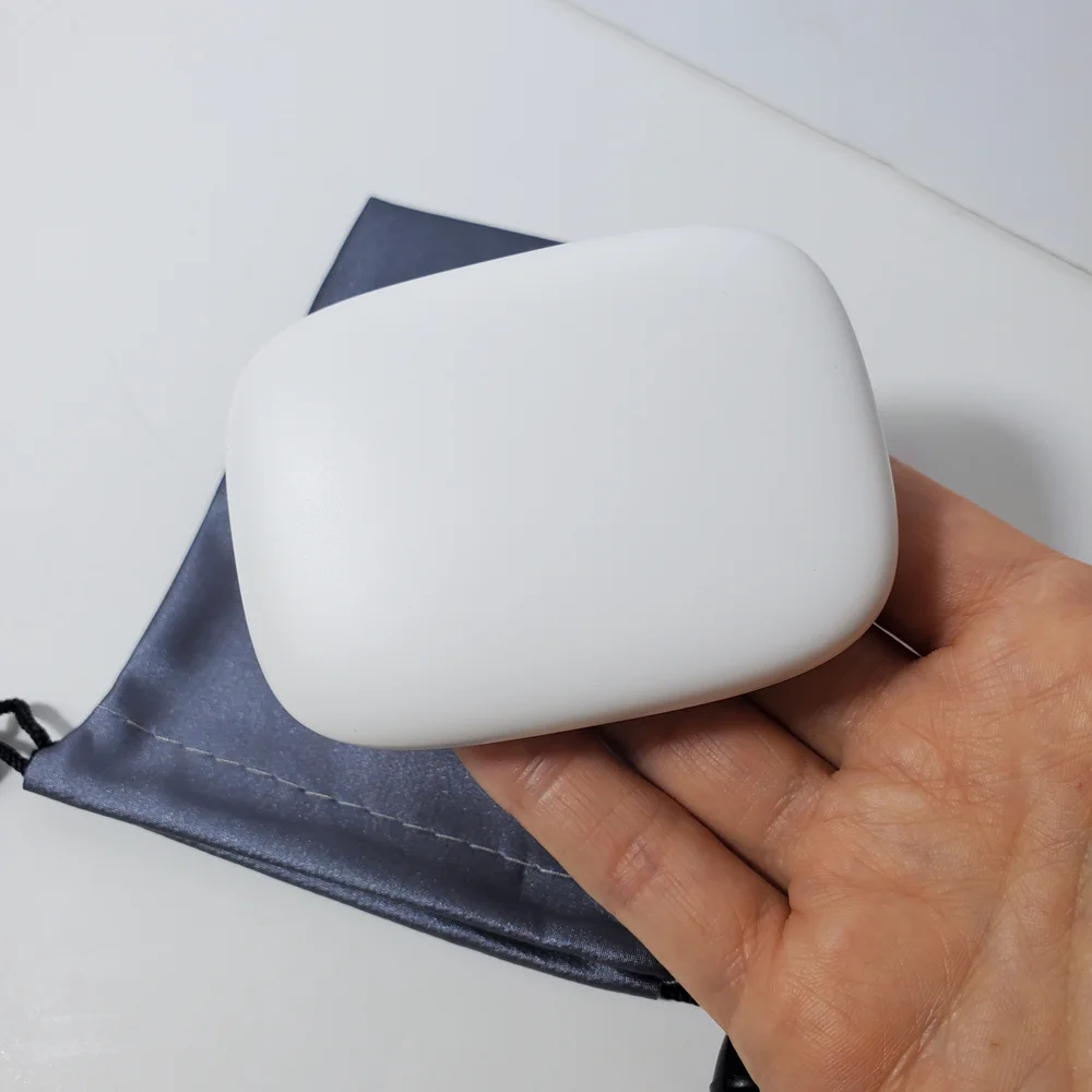 Q11 White & Silver Wireless TWS Earbuds